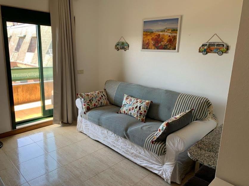 Apartamentos En Playa De Samil Primera Linea De Playa Pe Na Areia Виго Экстерьер фото