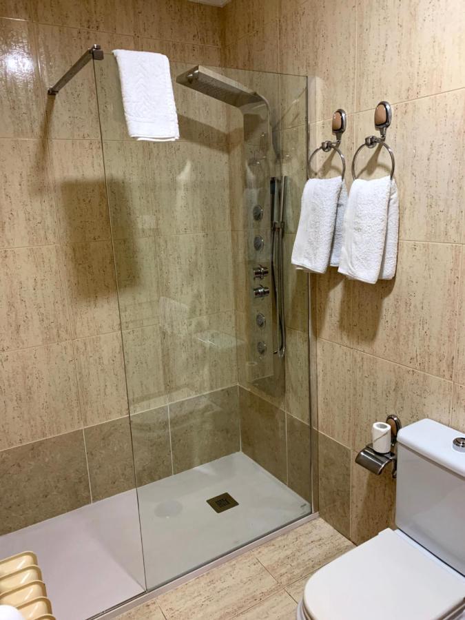 Apartamentos En Playa De Samil Primera Linea De Playa Pe Na Areia Виго Экстерьер фото