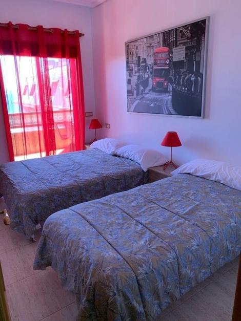 Apartamentos En Playa De Samil Primera Linea De Playa Pe Na Areia Виго Экстерьер фото