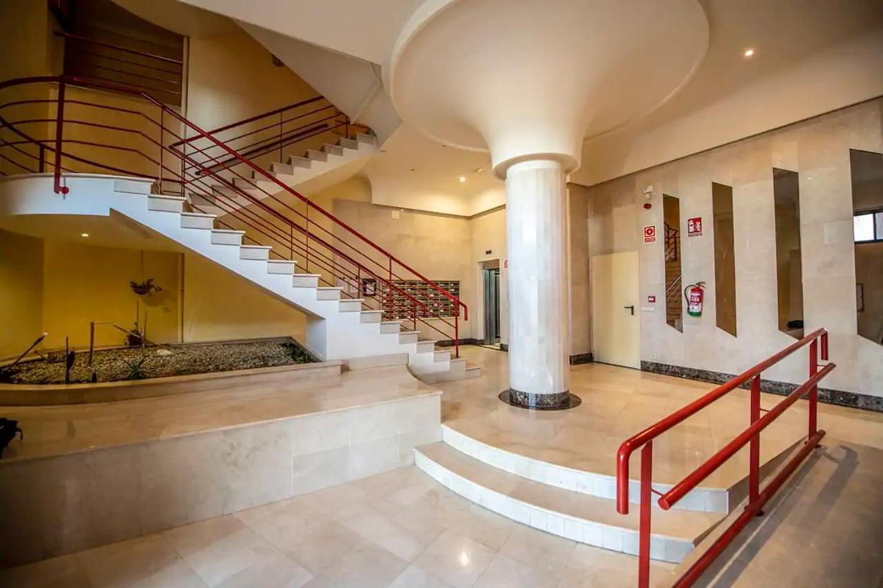 Apartamentos En Playa De Samil Primera Linea De Playa Pe Na Areia Виго Экстерьер фото
