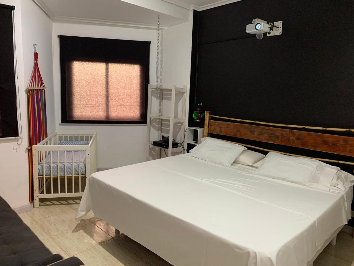 Apartamentos En Playa De Samil Primera Linea De Playa Pe Na Areia Виго Экстерьер фото
